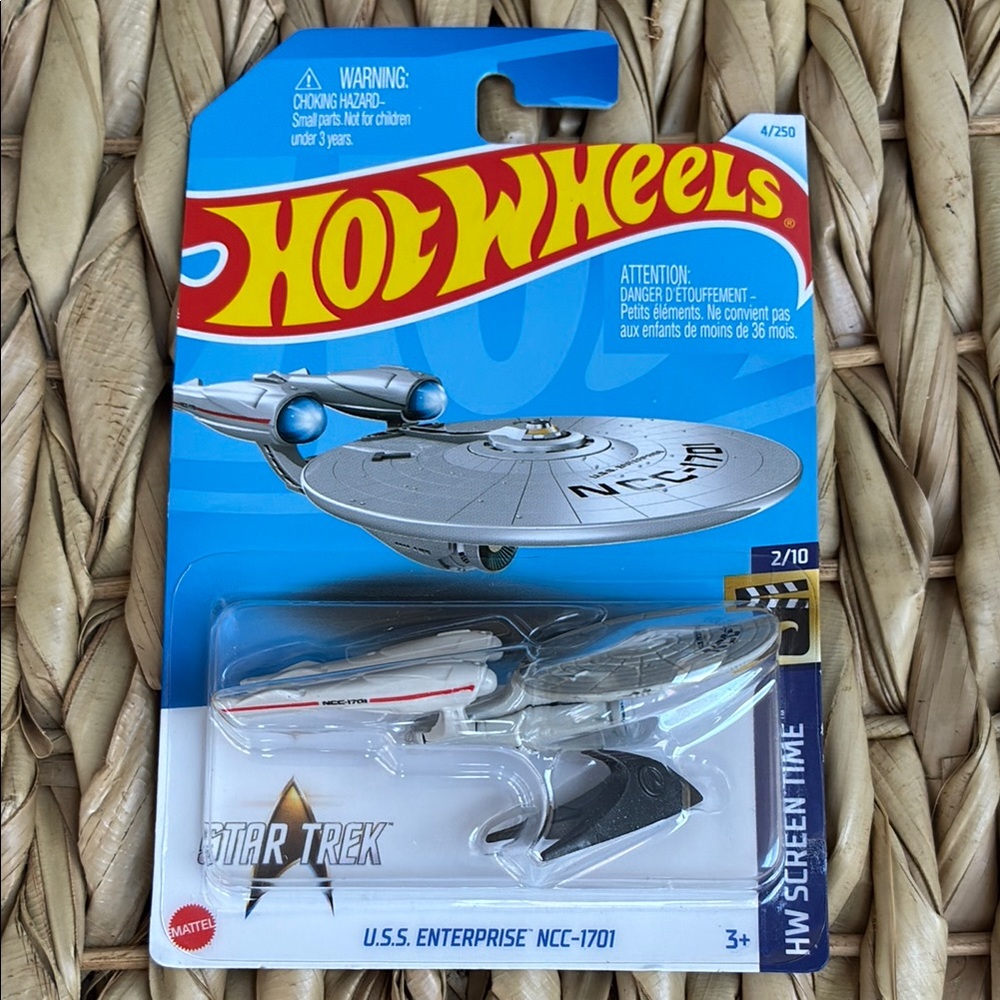 Star Trek USS Enterprise Hot Wheels Mattel Startrek Space Ship Hotwheels 🆕 2024